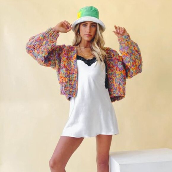 VRG GRL An Obsession Knit Cardigan in Rainbow - Picture 4 of 7